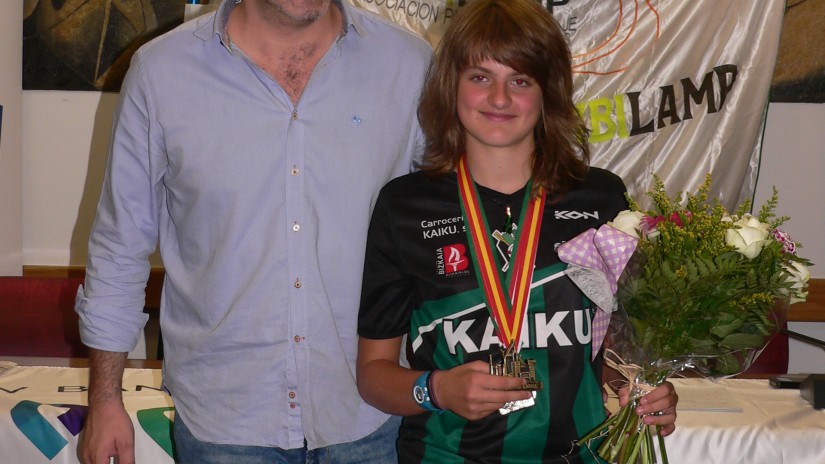 El Ayuntamiento homenajea a Maialen Mielgo, subcampeona de España de remo olímpico