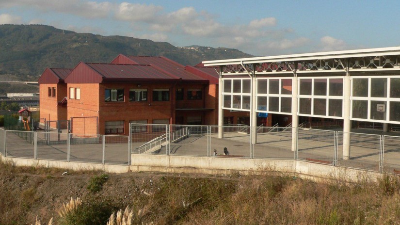 El patio del Colegio Markonzaga permanecerá abierto los fines de semana hasta final de año