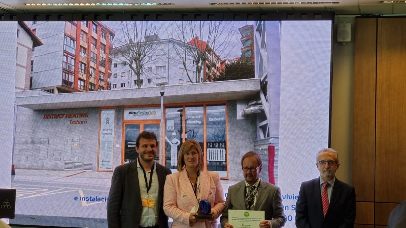 El Proyecto de Rehabilitación Energética de 184 viviendas y District Heating de Txabarri obtiene un accésit en los Premios AVS 2020